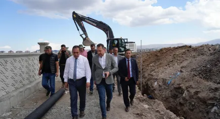 Kars'ta altyapı çalışmaları devam ediyor  