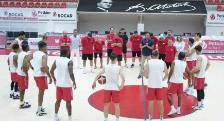 Petkimspor, Avrupa için parkeye çıkıyor