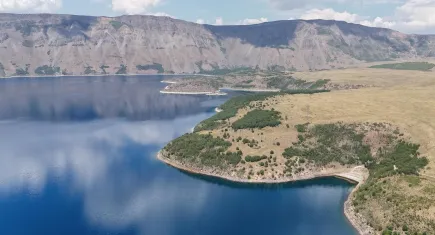 Yabancı turistler Nemrut'ta yüzdüler