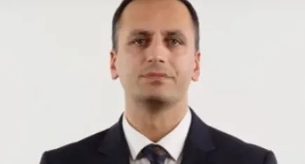 Aşıklar Bornova’da buluşuyor