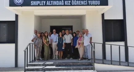 Çeşme'de otel konforunda yurt