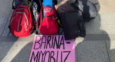 Yurtsuz öğrencileri dinleyin