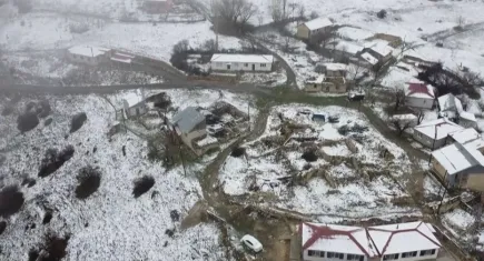Erzincan’a mevsimin ilk karı düştü
