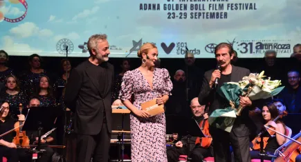 Uluslararası Adana Altın Koza Film Festivali'nde Demet Akbağ ve Uğur Polat'a “Onur Ödülü”