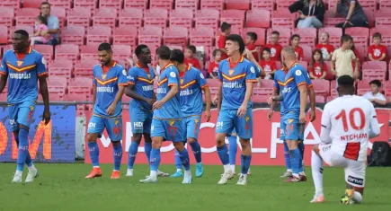 Samsun’da gol resitali: Göztepe’den üzücü mağlubiyet!