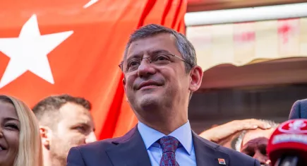 Özgür Özel, Sinan Ateş davasının duruşmasına katıldı