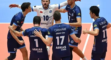 Arkas Spor, şampiyonluk için parkeye çıkıyor
