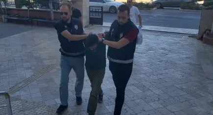 Boşandığı eşini öldürdü: Aldattığını iddia etti!