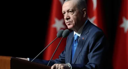 Cumhurbaşkanı Erdoğan :Türkiye'ye meydan okuma yarışına giriyorlar