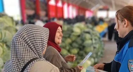 Düzce’de vatandaşlara dolandırıcılık anlatıldı