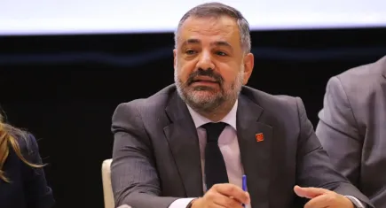 Başkan Aslanoğlu CHP Gençlik Kolları ile bir araya geldi