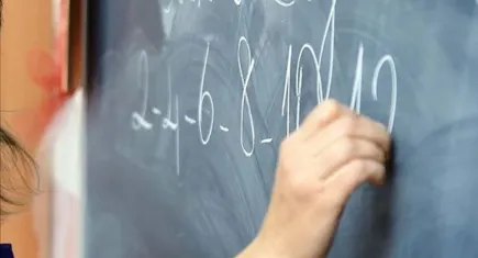 Eğitim-Sen’den Öğretmenlik Meslek Kanunu’na tepki: Eşit işe eşit ücret ilkesini ortadan kaldırdı!