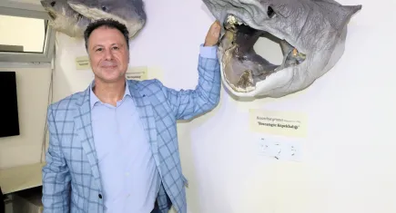 İzmir'de denizlerdeki 400 farklı canlı türü sergileniyor
