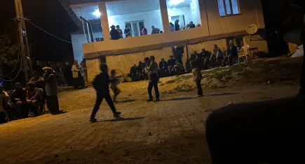  Annesini bastonla boğarak öldürdü