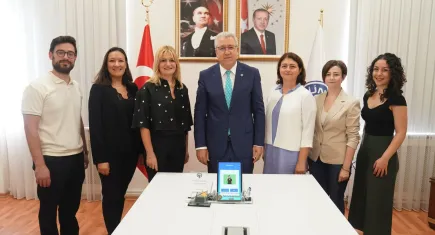 EÜ Diş Hekimliği Ağız ve Diş Sağlığı Hastanesinde engelli dostu mobil uygulama