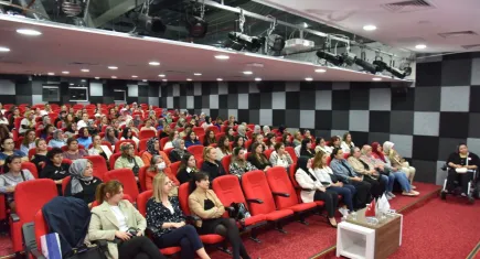 Bilecik'te meme kanseri farkındalık konferansı