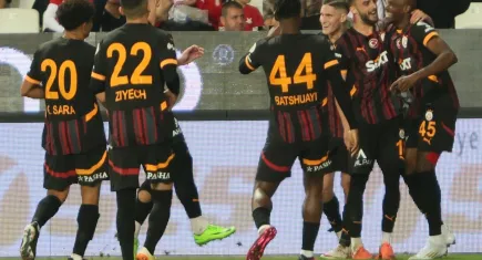 Galatasaray’dan deplasman rekoru: 13 maçtır yenilmiyor!