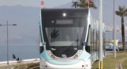 Konak Tramvayı bugün o durakta durmayacak!