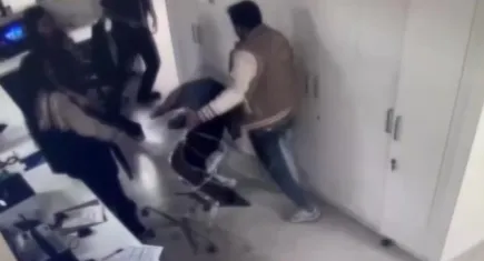 Doktora saldıran hasta yakını tutuklandı