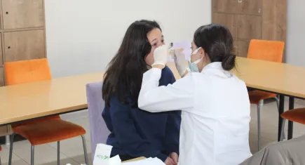 Düzce'de lise öğrencilerine diş taraması