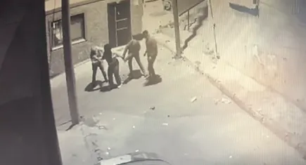 İzmir'de taksi içinde bıçaklanan adamın ölümüyle ilgili 6 kişi tutuklandı