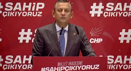 Özel, partisinin grup değerlendirme toplantısına katıldı
