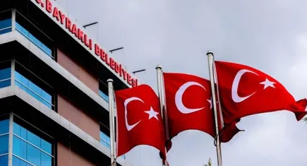 Sayıştay raporunda açıklandı: Bayraklı’da ruhsatsız yapılar yıkılmadı