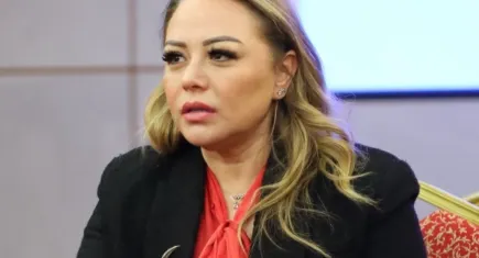 Bitkilerin Profesörü Dr. Aysun Bay, zeytin ağacını anlattı