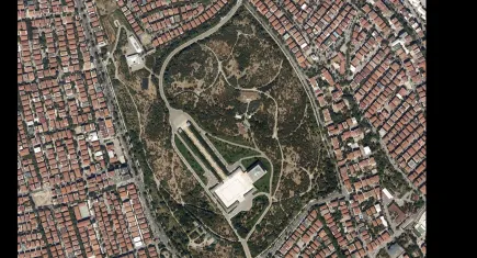 MSB Anıtkabir'in tarihten bugüne kadar havadan çekilmiş fotoğraflarını yayımladı