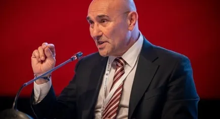 Eski Başkan Soyer’den erken seçim çağrısı