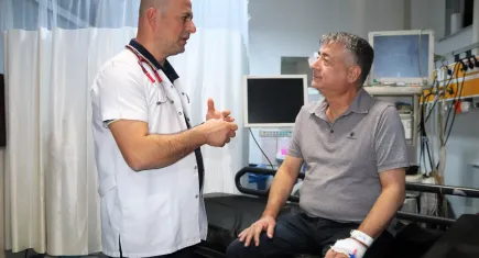 Yutma bozukluğu hastalığına İzmir'de şifa buldu