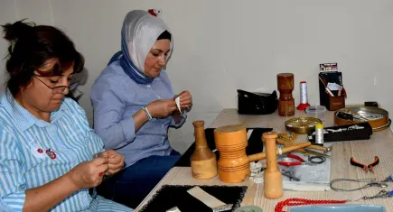 Halk eğitim kurslarının kapatılmasına imzalı itiraz