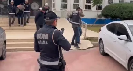 İzmir’de yasaklı madde ve silah operasyonu: 4 tutuklama