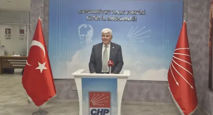 CHP İzmir’den Öğretmenler Günü mesajı: Öğretmenlik mesleği itibarsızlaştırılmıştır