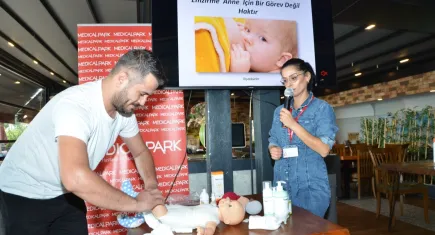 Anne ve baba adaylarından Gebe Okulu'na yoğun ilgi