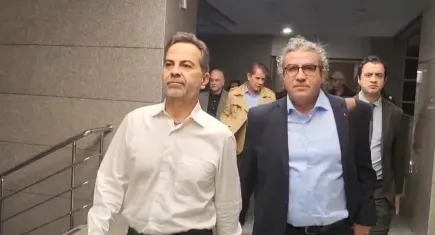 Nasuh Mahruki'nin tutukluluğuna itiraz geldi