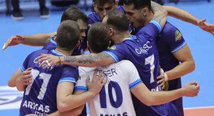 Arkas Spor, evinde galip