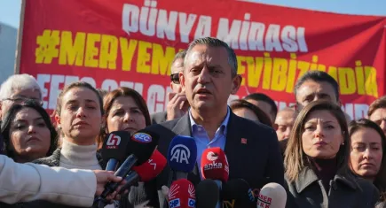 Özel’den Meryem Ana otopark krizine sert tepki: Yapılan iş mafyalık!