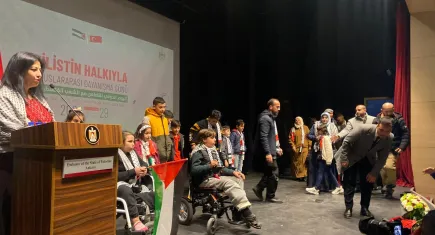 Bakan Işıkhan: Bu haklı mücadeleyi terörle eşdeğer tutmak kabul edilemez, bu tavrı ve söylemi kınıyoruz