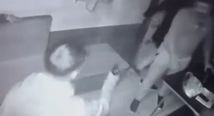 16 yaşındaki çocuktan taksi durağına silahlı saldırı