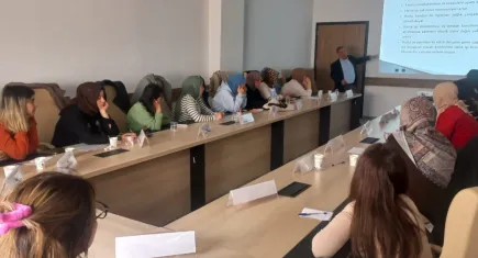 Ebe ve hemşirelere Acil Obstetrik Bakım eğitimi