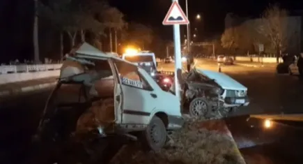 Yine aynı marka araç  ortadan ikiye bölündü!