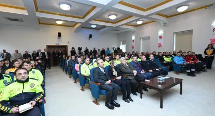 Eskişehir'de 'Fermuar Sistemiyle Yaşama Yol Ver' kampanyası