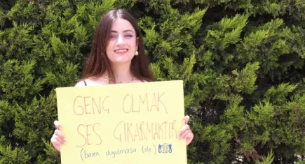 Gençler hem paraya hem de ruh sağlığına ihtiyaç duyuyor