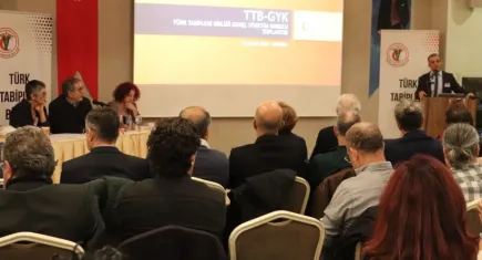 Bebeklerin ölmediği bir sağlık sistemi için mücadele çağrısı