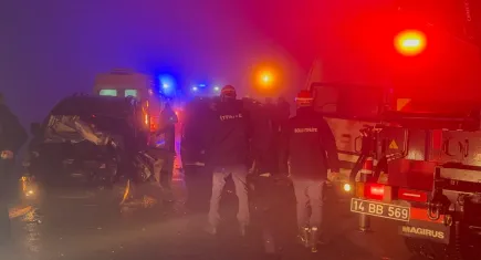Bolu Dağı’nda zincirleme kaza: Ortalık savaş alanına döndü