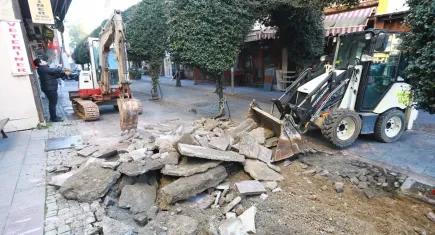 Efes Selçuk’ta doğal gaz çalışmaları başladı