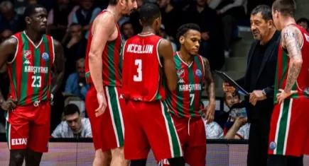 Kaf-Kaf, Fransa'da galip