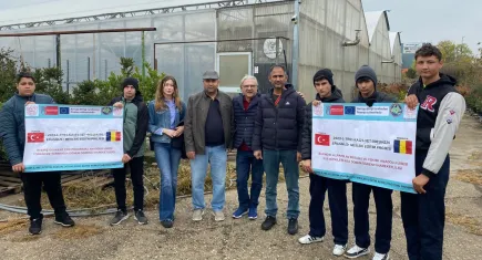 Ödemişli gençler Romanya'da Türkiye'yi temsil etti
