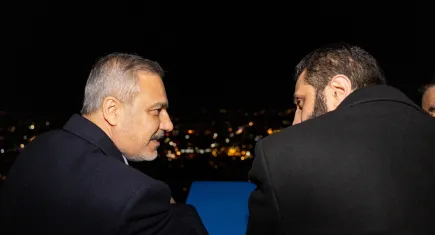 Bakan Fidan, Suriye'nin yeni lideri Şara ile Kasyun Dağı’nda çay içti